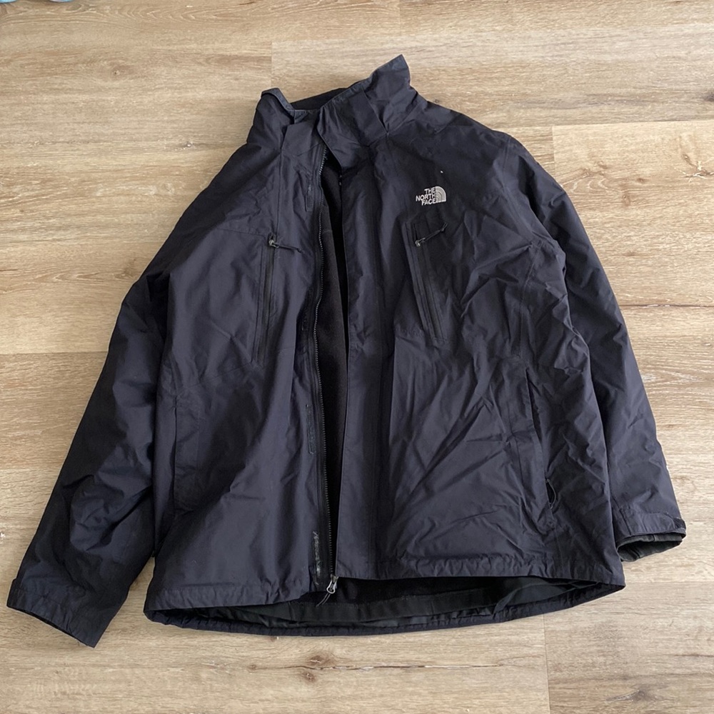 Men’s North face ski jacket size 2XL